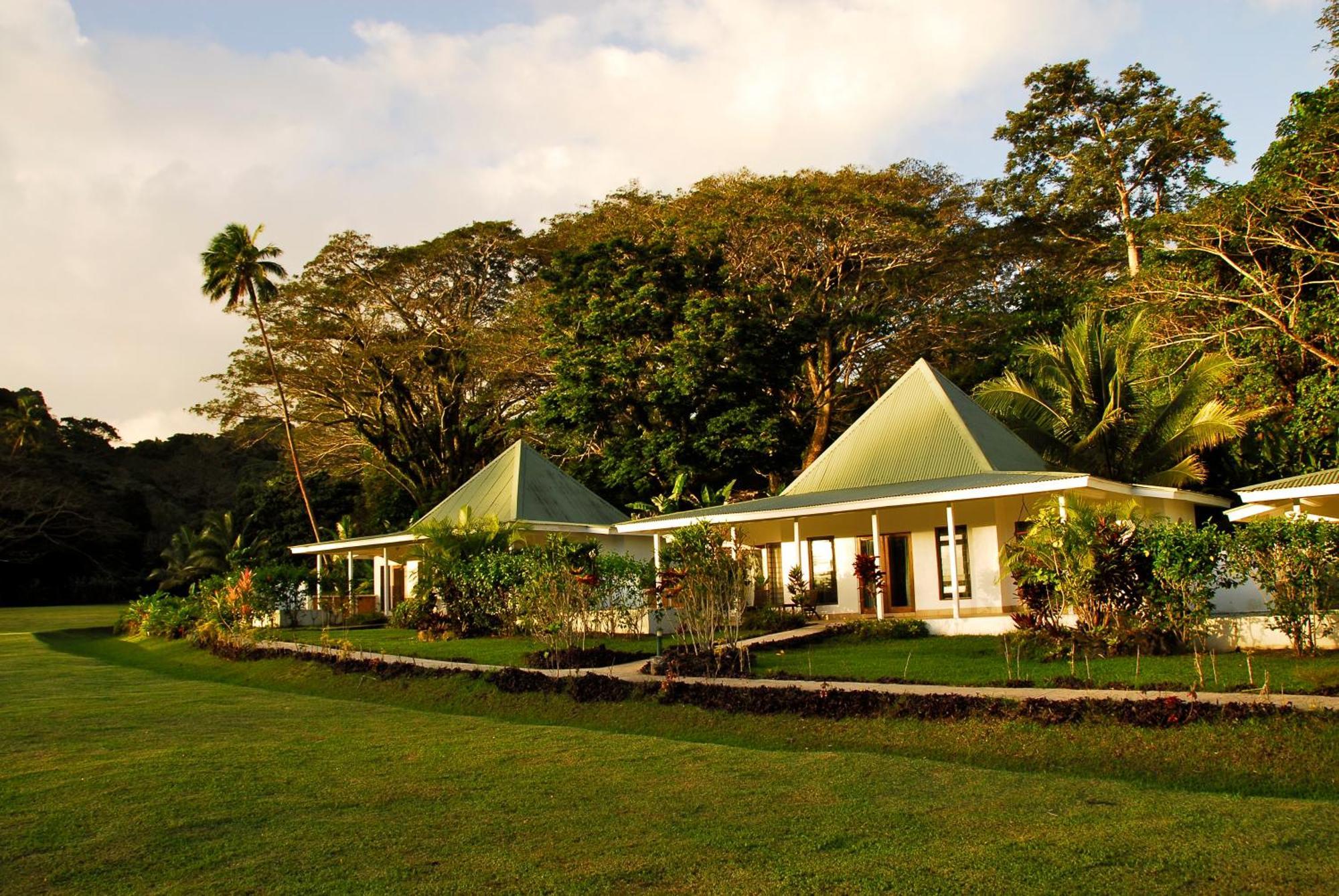 Koro Sun Resort & Rainforest Spa Savusavu Extérieur photo