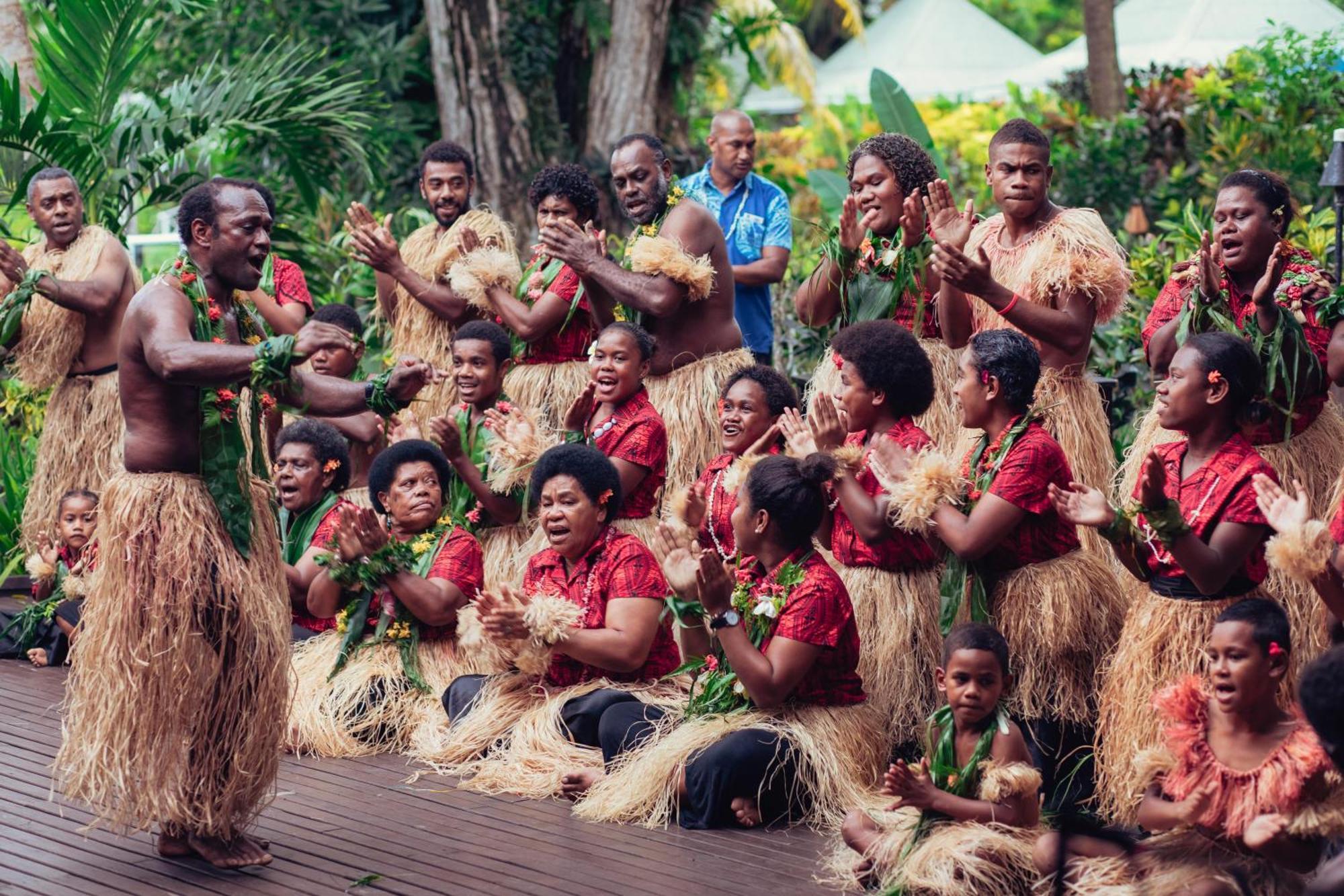 Koro Sun Resort & Rainforest Spa Savusavu Extérieur photo